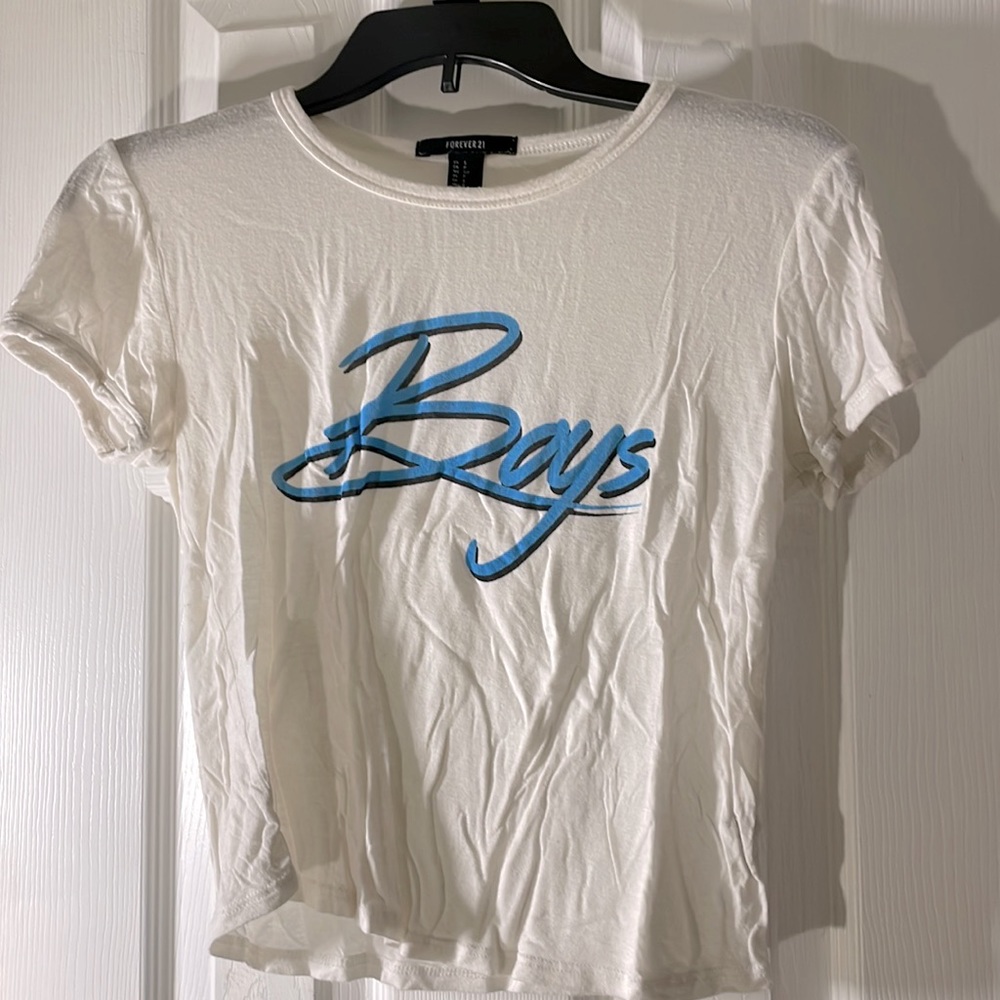 Vintage graphic crop tee